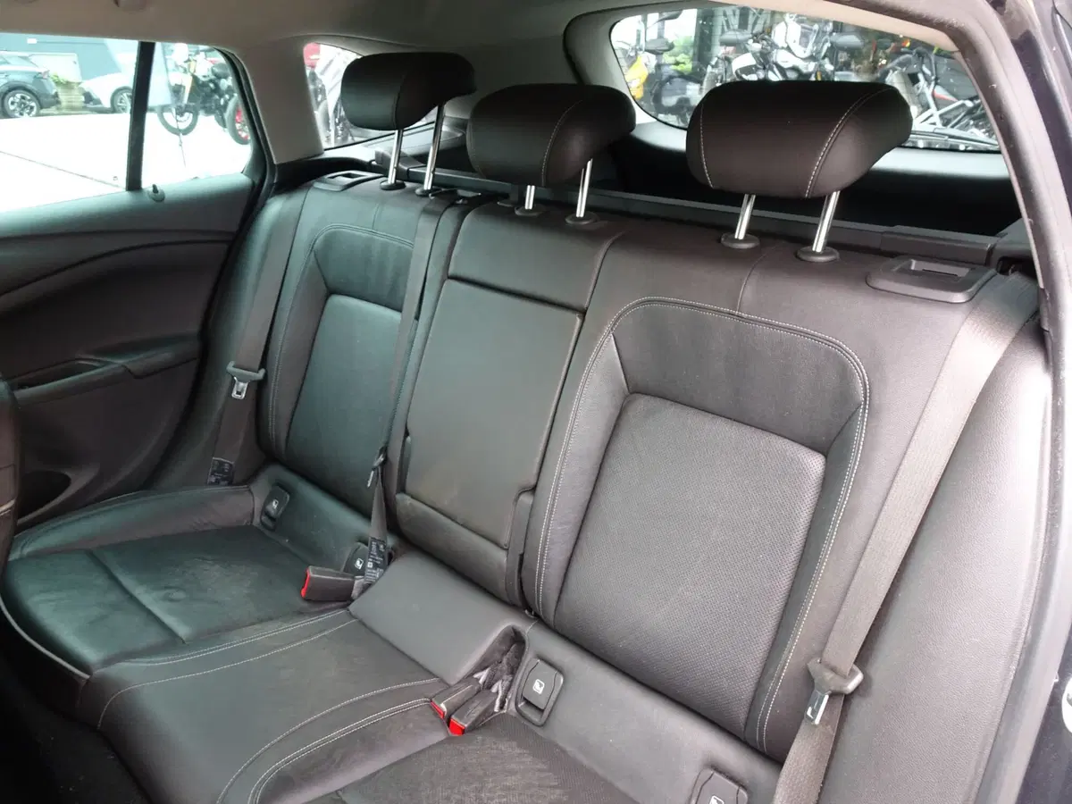 Opel Astra Station Wagon usata a Treviso (10)