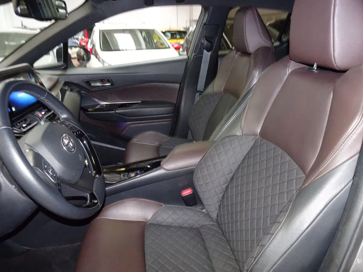 Toyota Toyota C-HR usata a Treviso (9)
