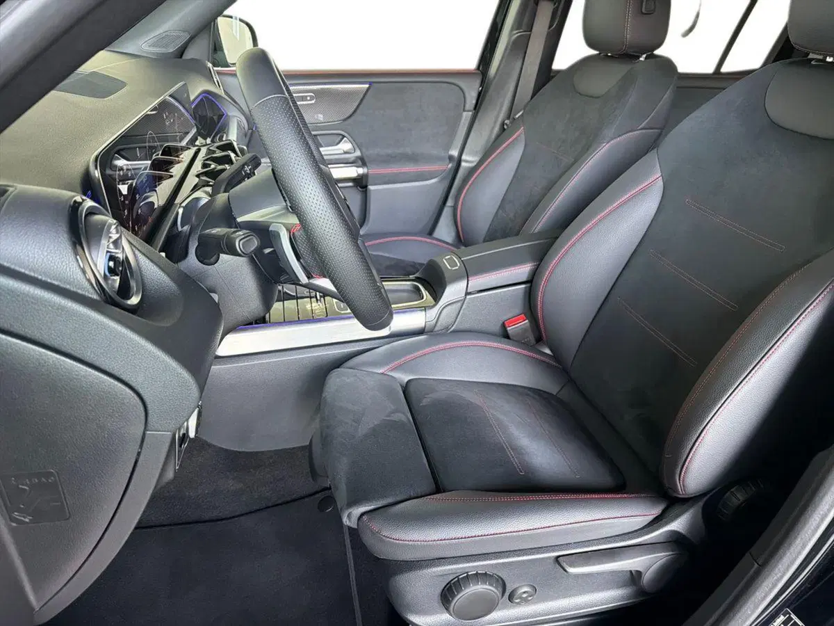 Mercedes-Benz GLB usata a Bergamo (8)