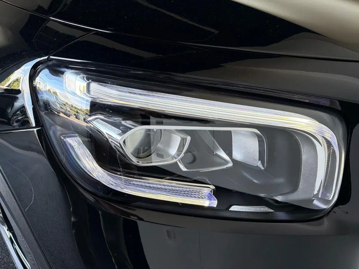 Mercedes-Benz GLB usata a Bergamo (7)