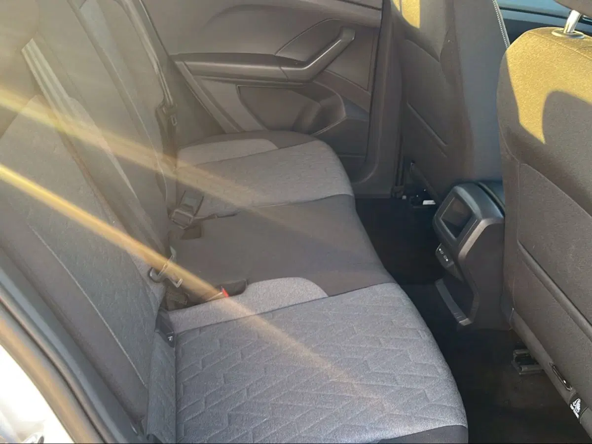 Volkswagen T-Cross usata a Livorno (9)