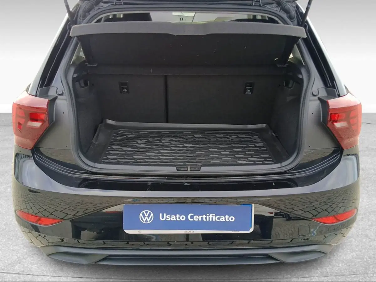 Volkswagen Polo usata a Livorno (6)