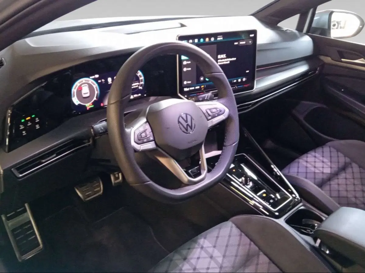 Volkswagen Golf usata a Livorno (9)