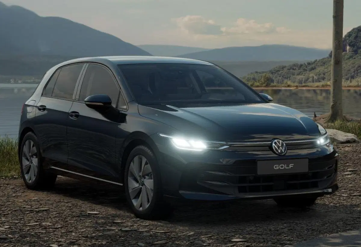 Volkswagen Golf nuova a Bologna (4)