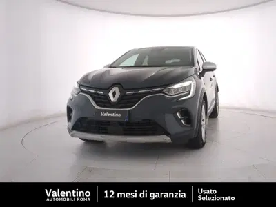 Renault Captur Full Hybrid E-Tech 145 CV Intens del 2022 usata a Roma