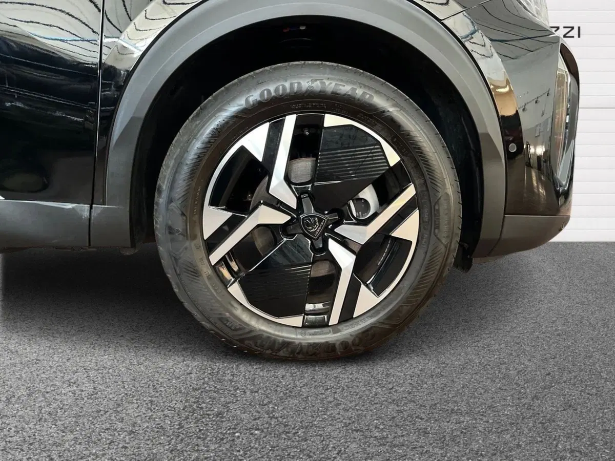 Peugeot 2008 usata a Bari (6)