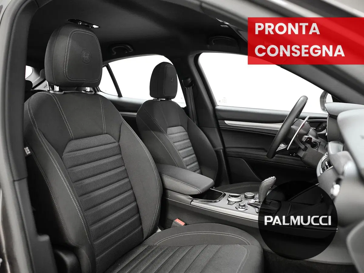 Alfa Romeo Stelvio usata a Prato (16)