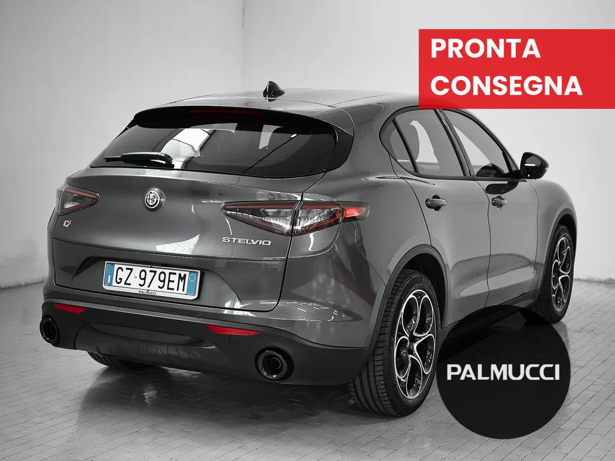Alfa Romeo Stelvio usata a Prato (3)
