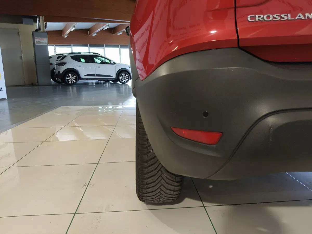 Opel Crossland X usata a Brescia (13)