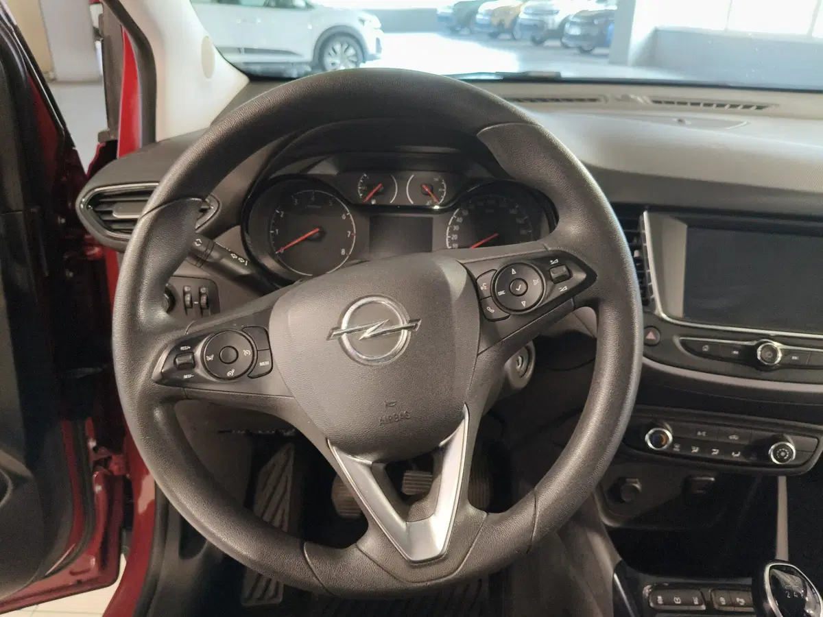 Opel Crossland X usata a Brescia (18)