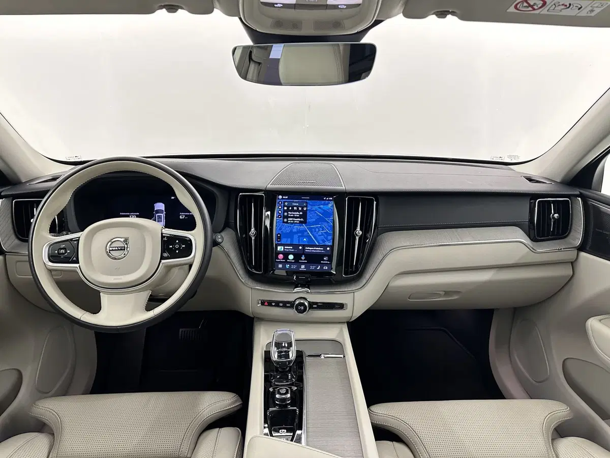 Volvo XC60 usata a Bergamo (4)