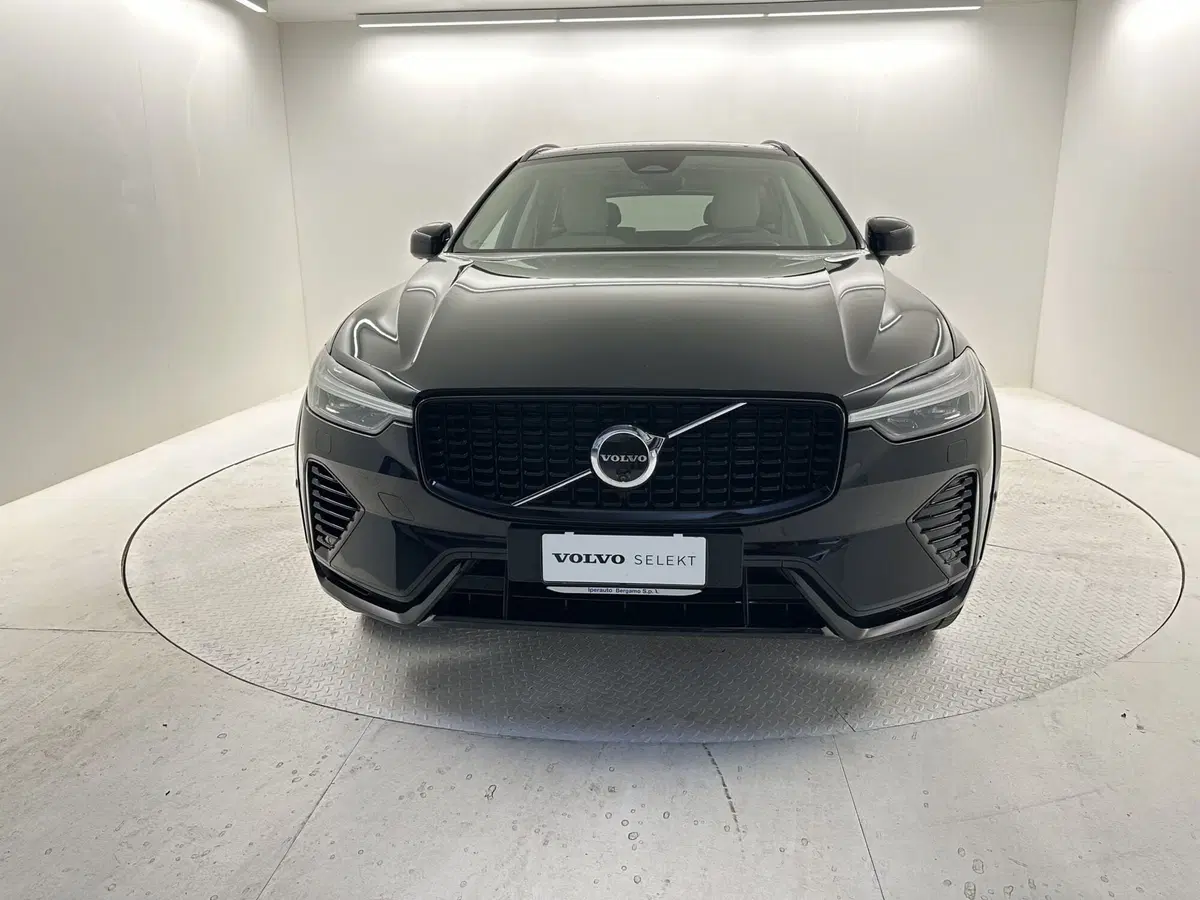 Volvo XC60 usata a Bergamo (8)