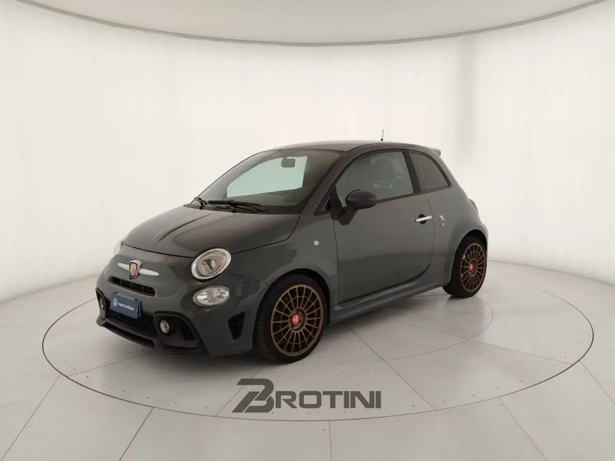 Abarth 595 usata a Massa-Carrara