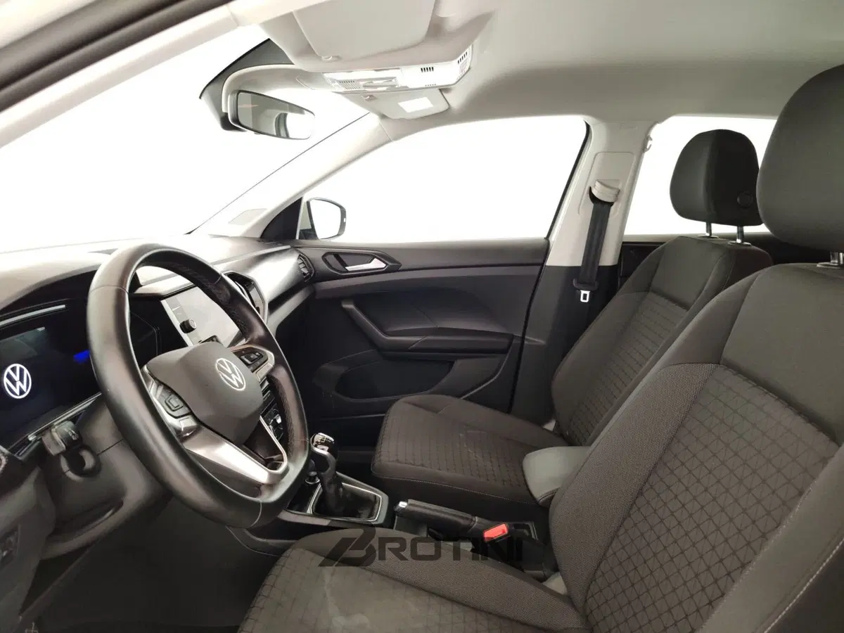 Volkswagen T-Cross usata a Massa-Carrara (7)