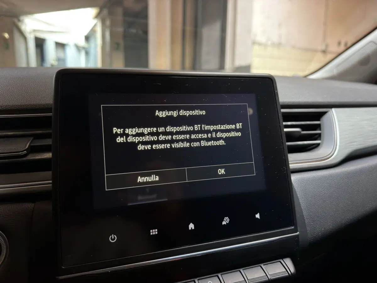 Renault Captur usata a Milano (13)
