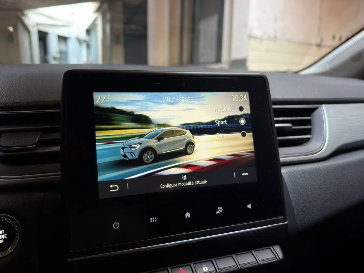Renault Captur usata a Milano (15)