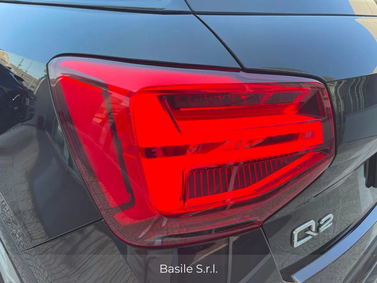 Audi Q2 usata a Taranto (4)