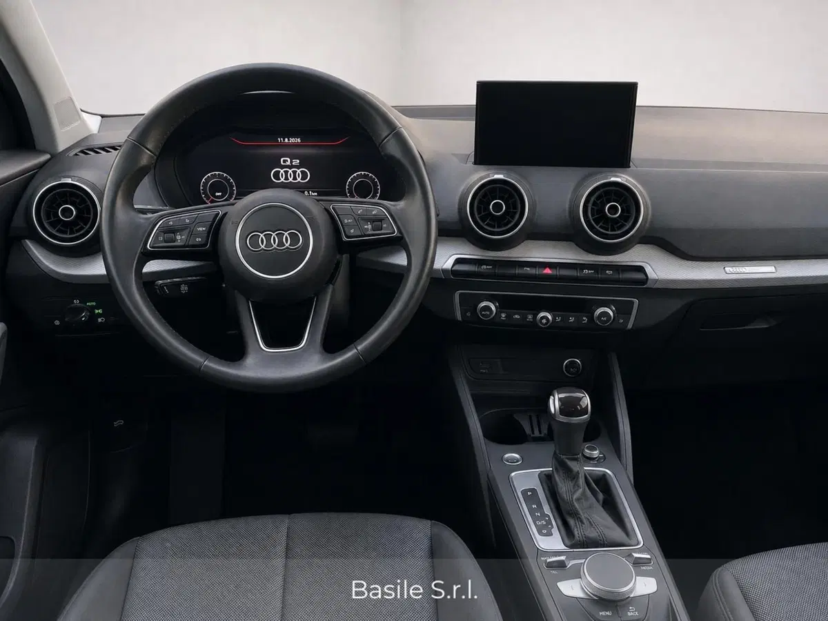 Audi Q2 usata a Taranto (5)
