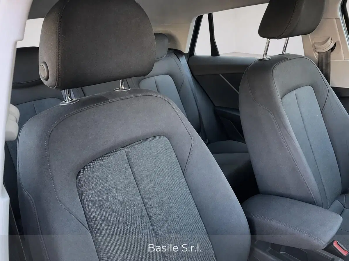 Audi Q2 usata a Taranto (7)