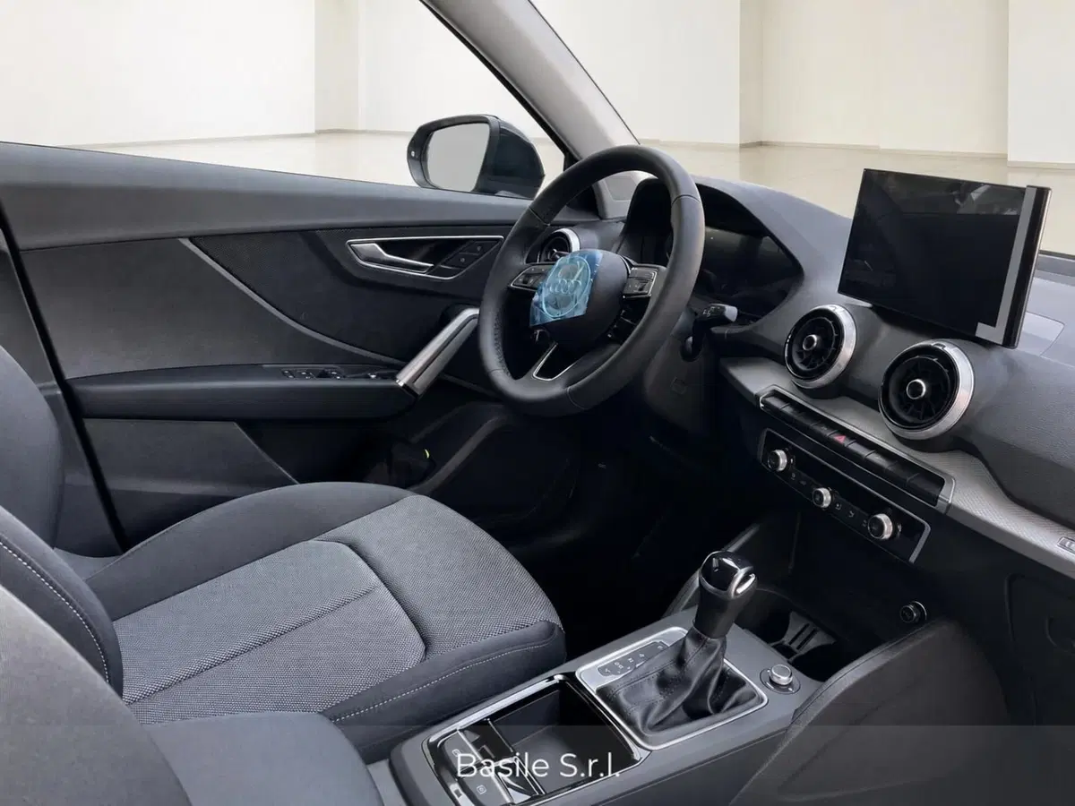 Audi Q2 nuova a Taranto (6)
