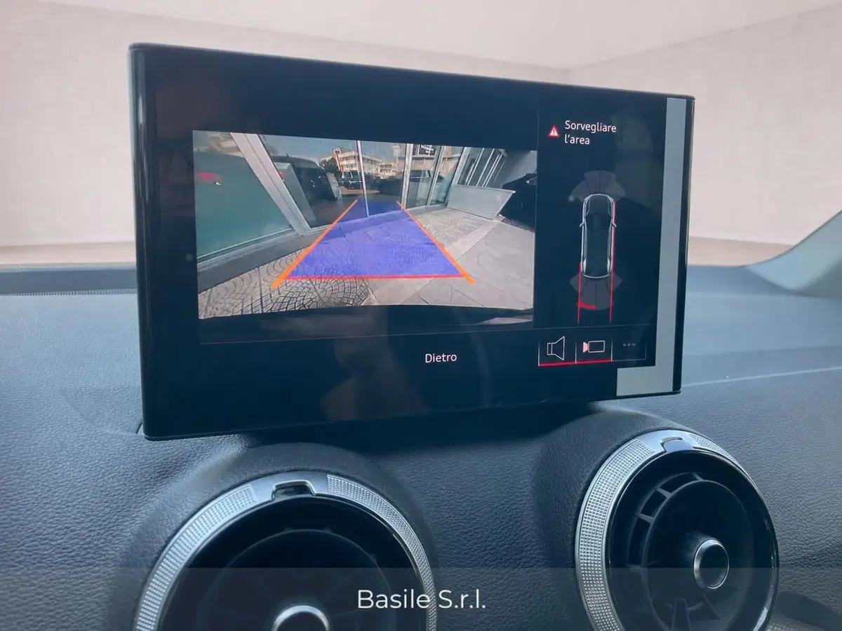 Audi Q2 nuova a Taranto (8)