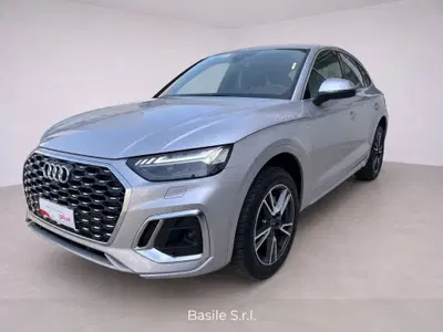 Audi Q4 Sportback 40 S line edition del 2024 usata a Martina Franca
