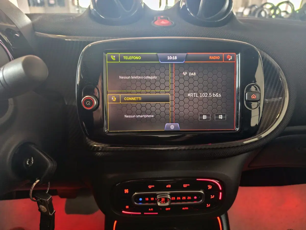 smart Fortwo Cabrio usata a Milano (14)