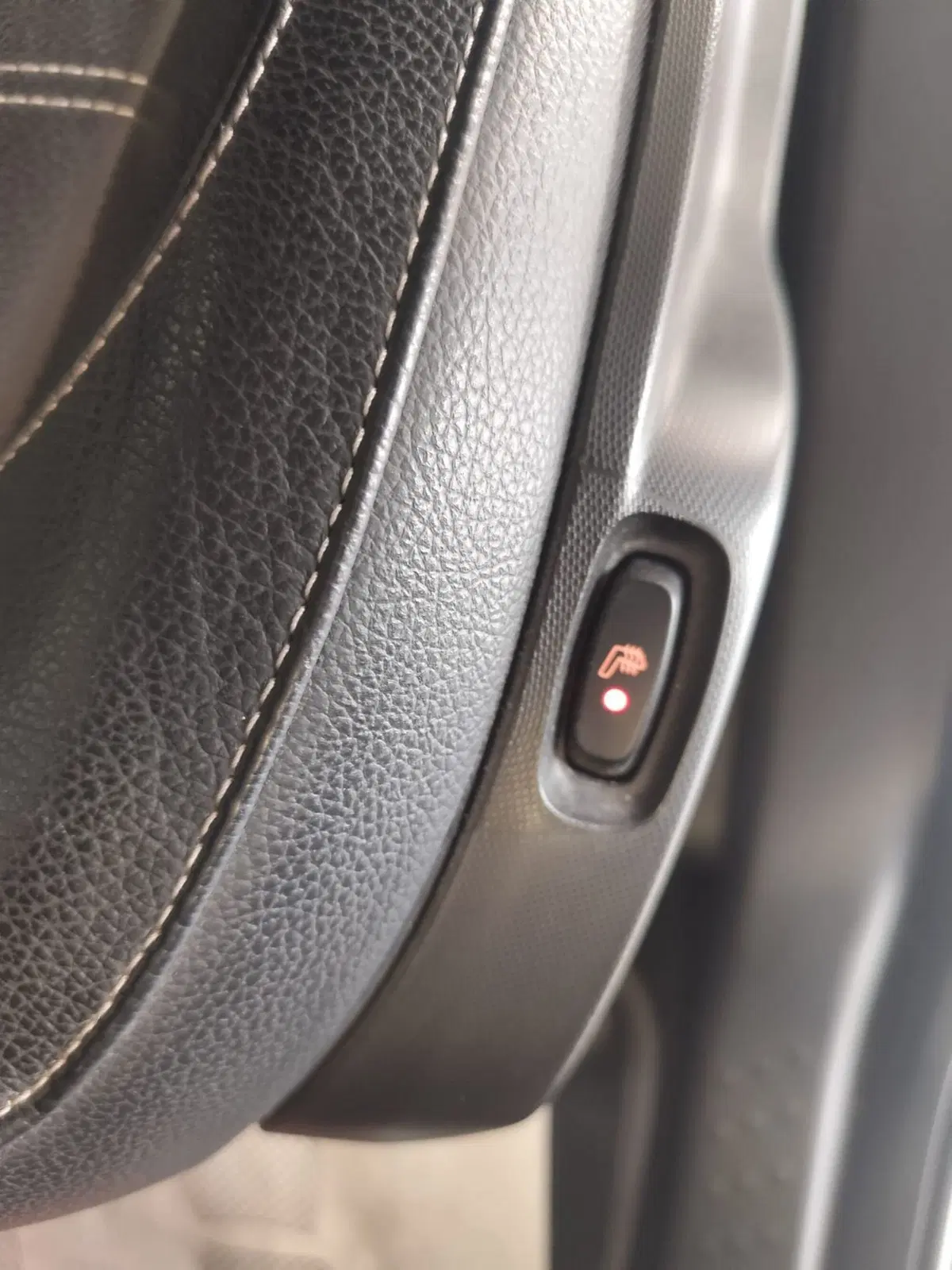 smart Fortwo Cabrio usata a Milano (16)