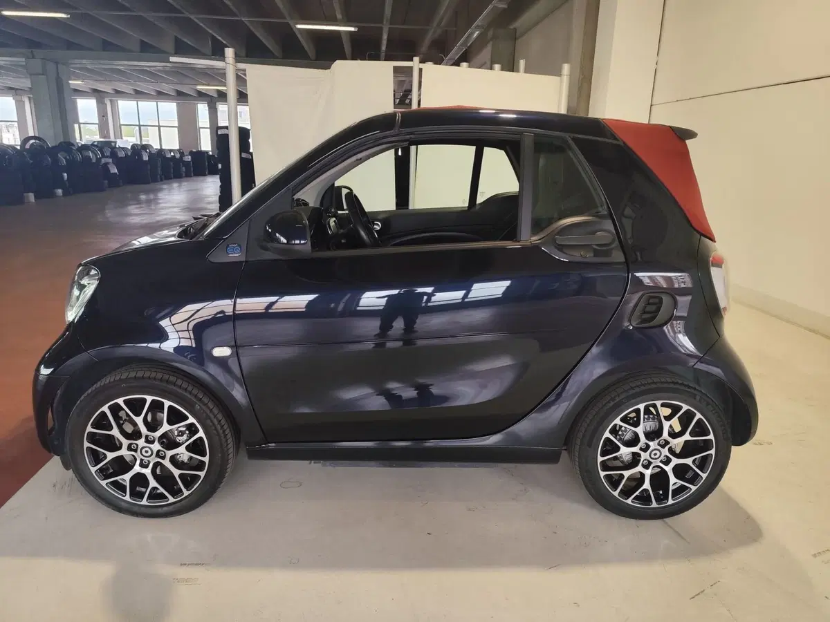 smart Fortwo Cabrio usata a Milano (3)