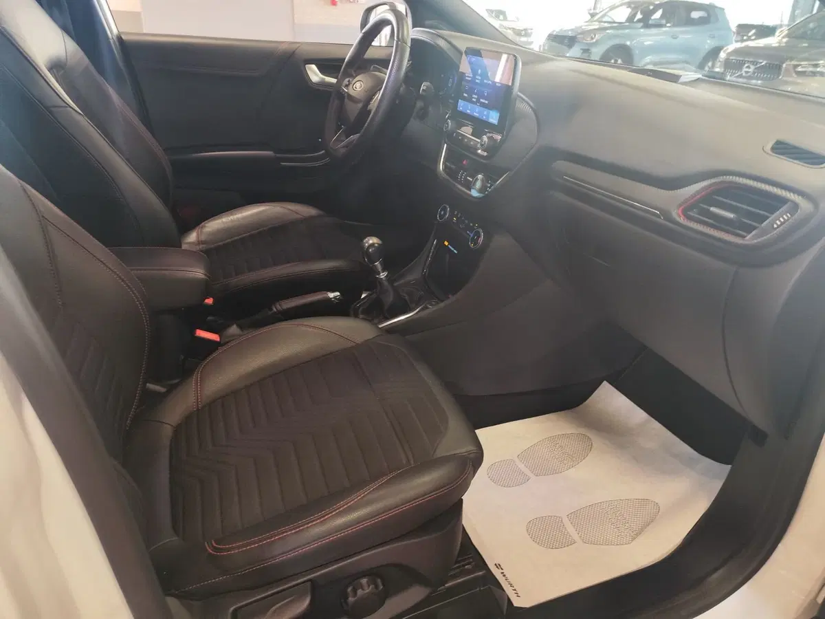 Ford Puma usata a Milano (18)