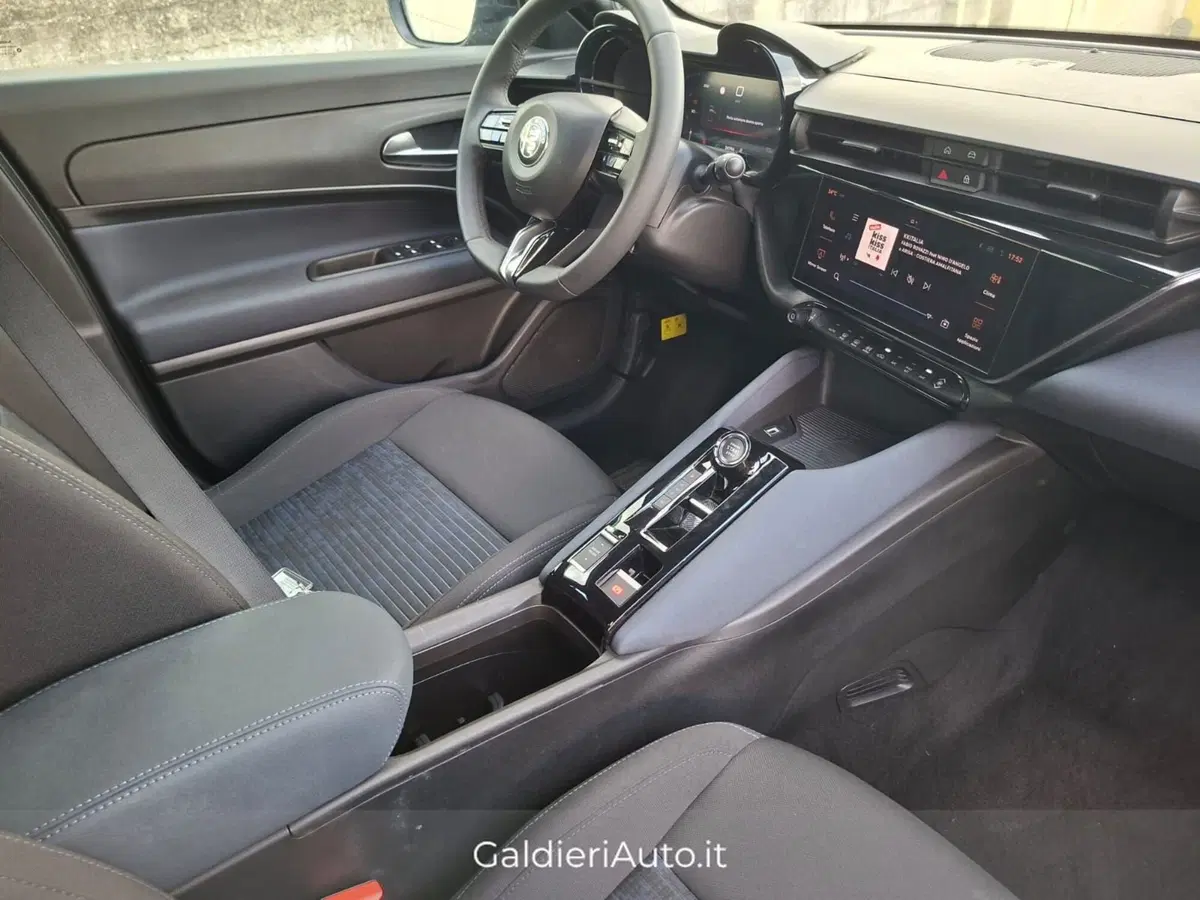 Alfa Romeo Junior usata a Salerno (15)