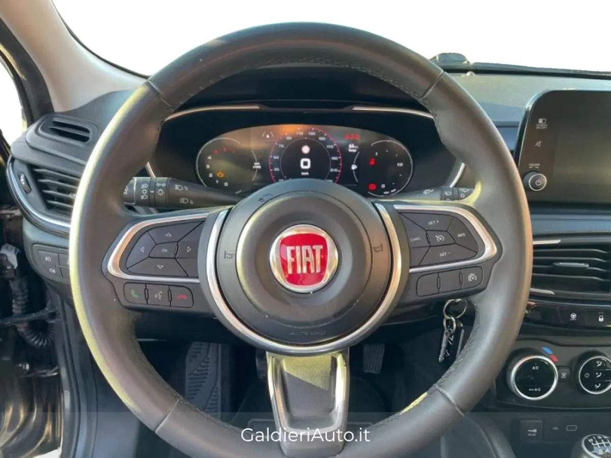 Fiat Tipo Station Wagon usata a Salerno (8)