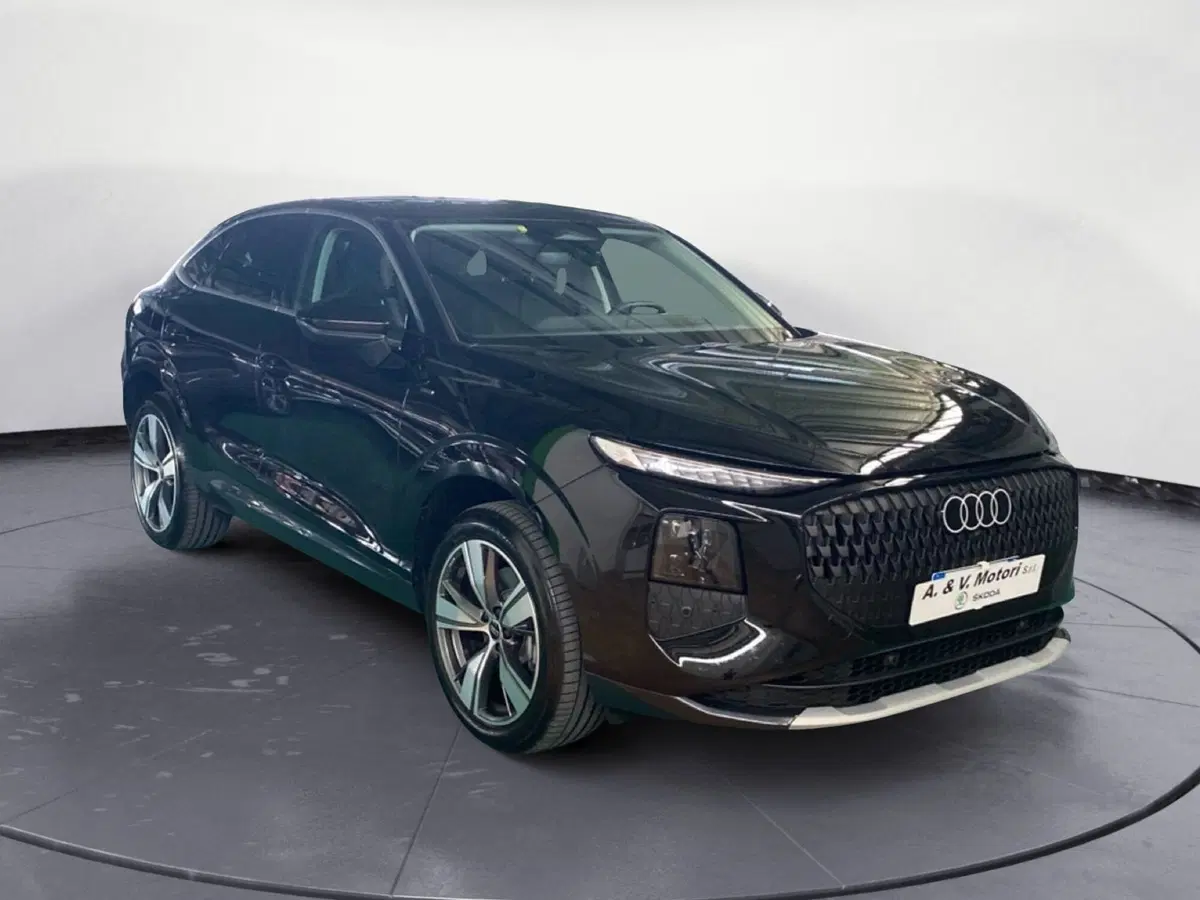 Audi Q3 Sportback usata a Reggio Calabria (3)