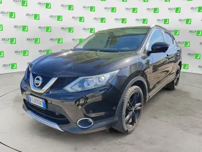 Nissan Qashqai 1.6 dCi 4WD Black Edition del 2016 usata a Sora