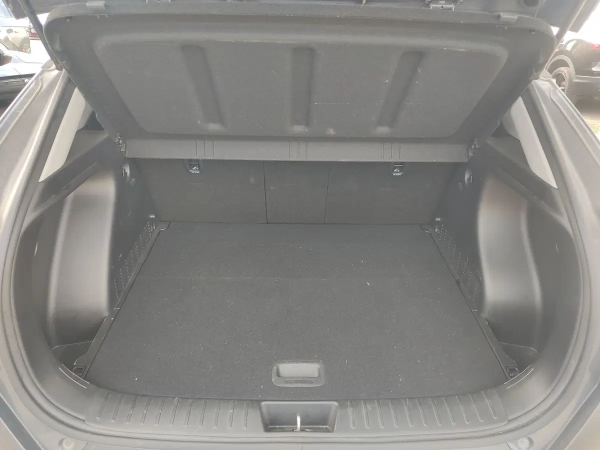 Hyundai Kona usata a Frosinone (16)