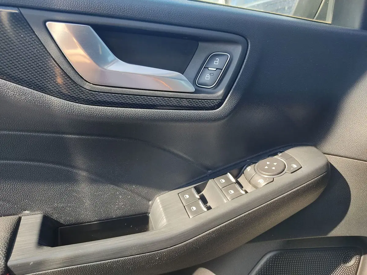 Ford Kuga usata a Frosinone (13)