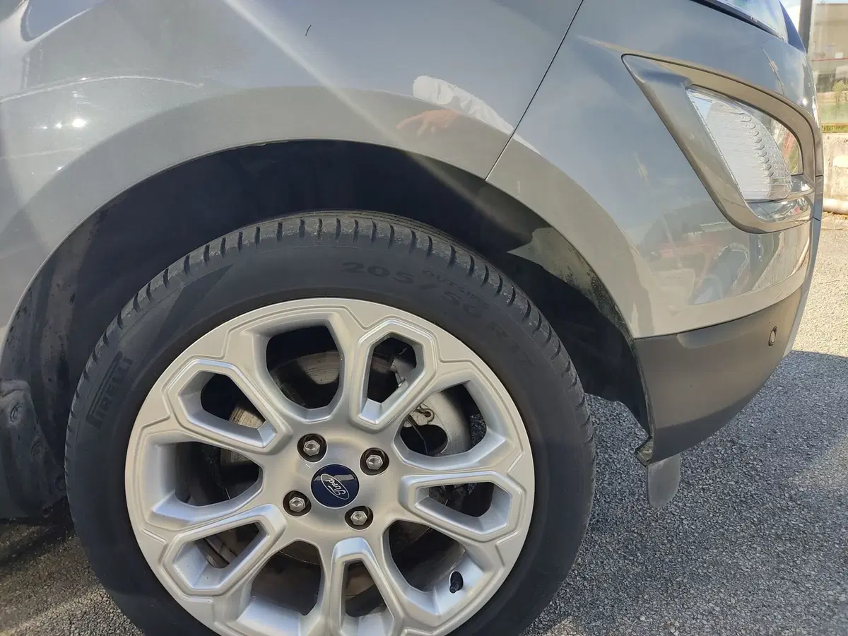 Ford EcoSport usata a Frosinone (7)