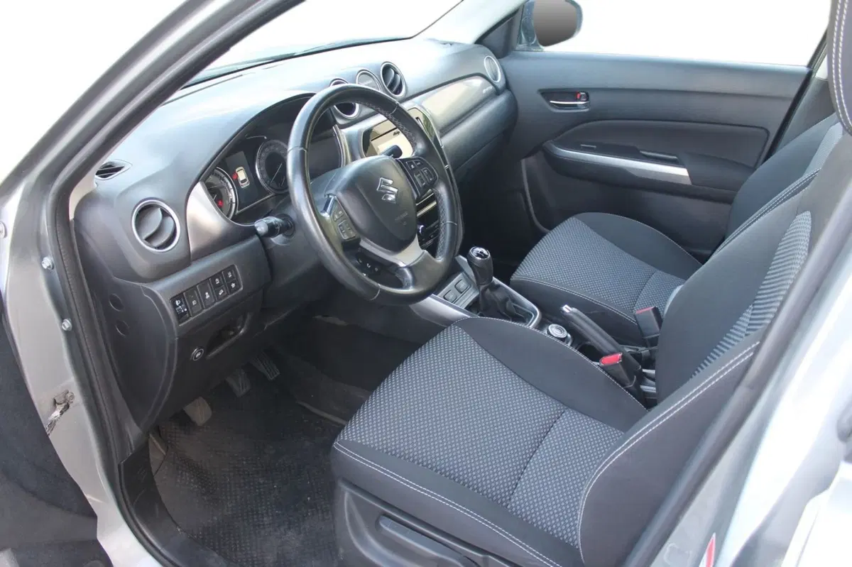 Suzuki Vitara usata a Cuneo (8)