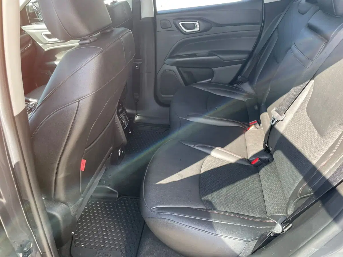 Jeep Compass usata a Lucca (16)