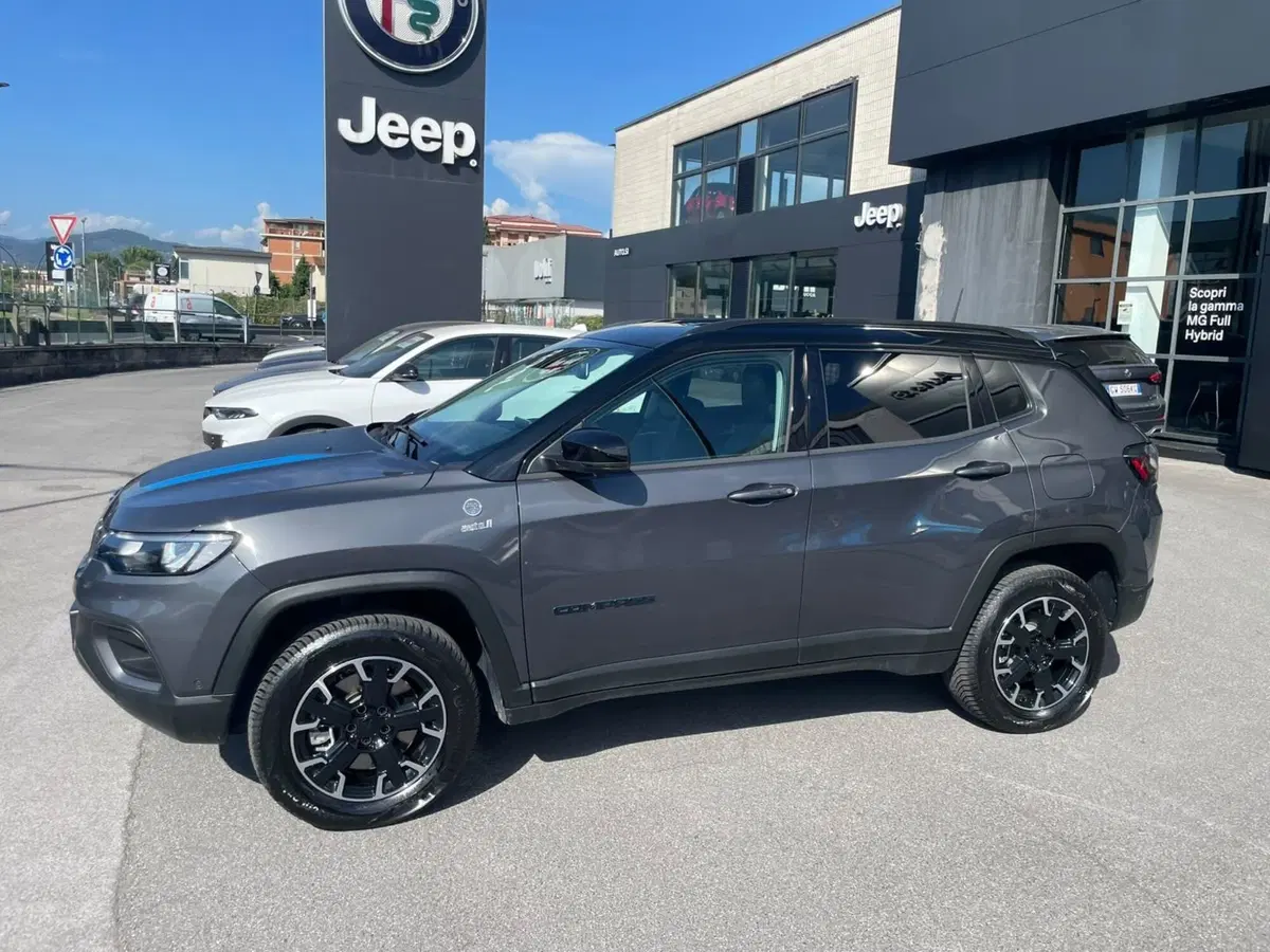 Jeep Compass usata a Lucca (2)