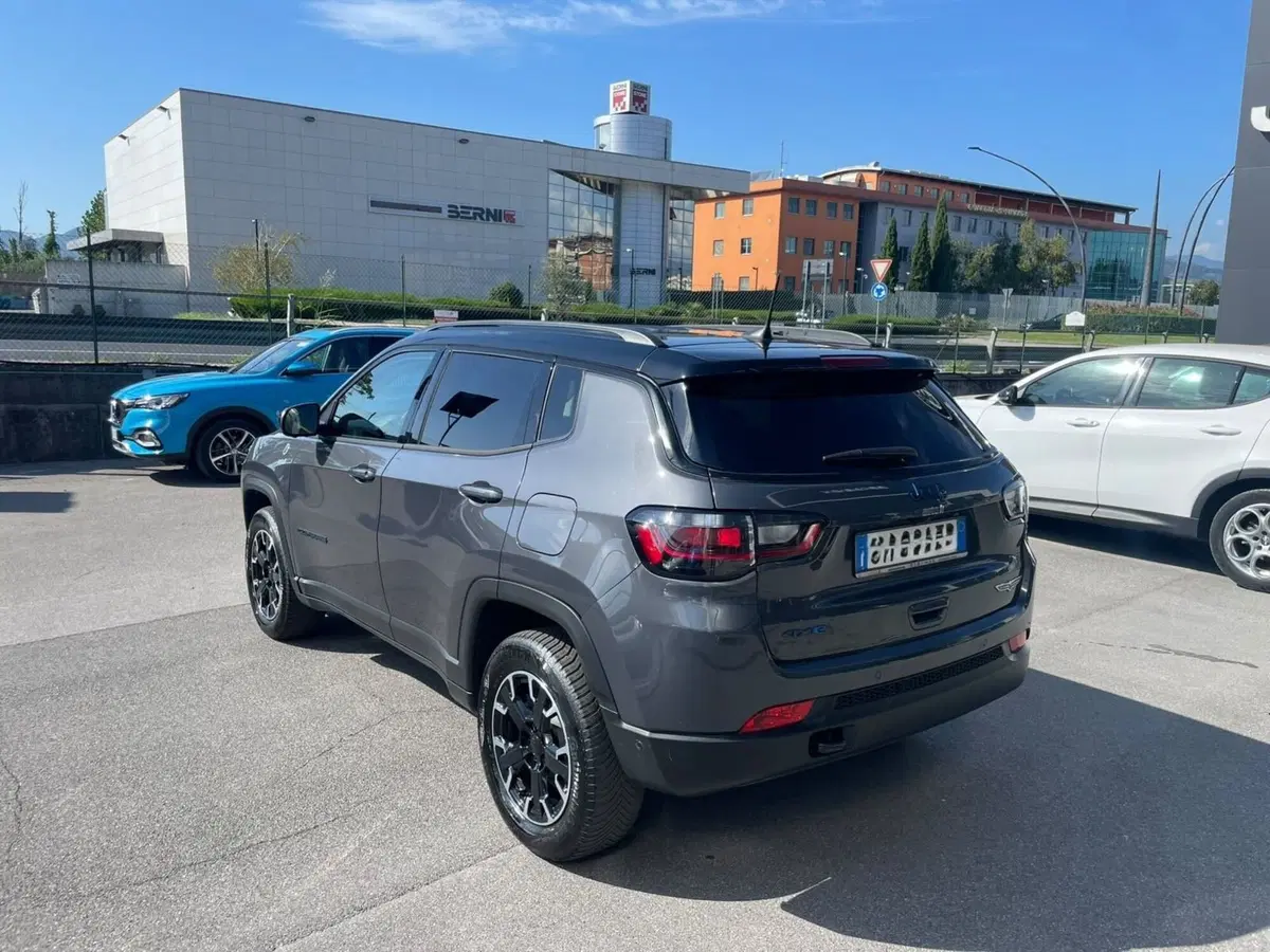 Jeep Compass usata a Lucca (3)
