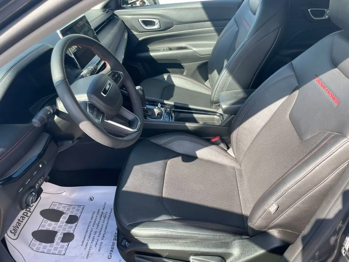 Jeep Compass usata a Lucca (8)