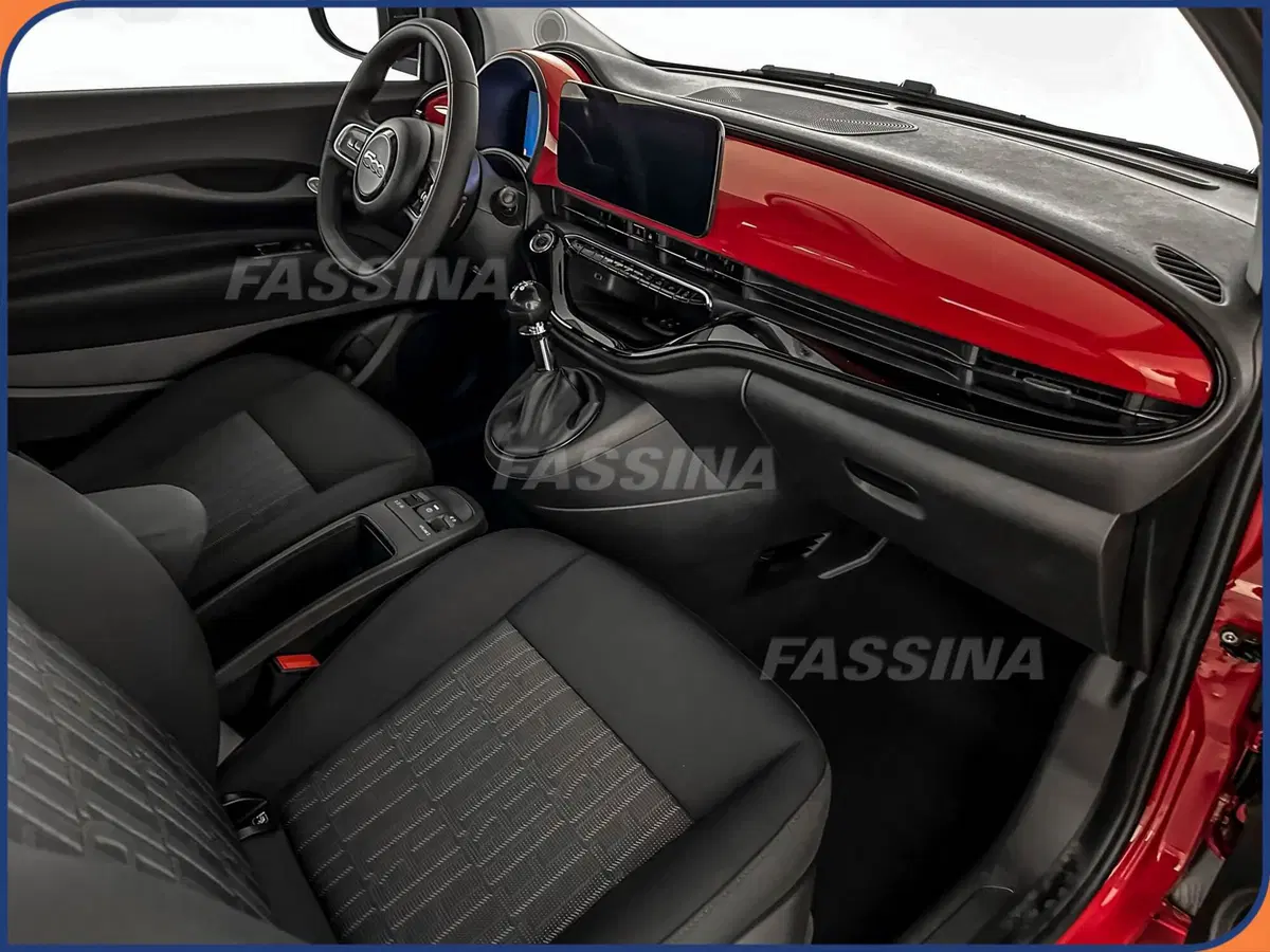 Fiat 500 nuova a Milano (13)