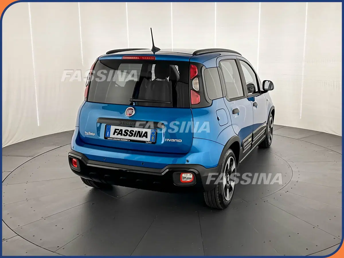 Fiat Pandina nuova a Milano (6)