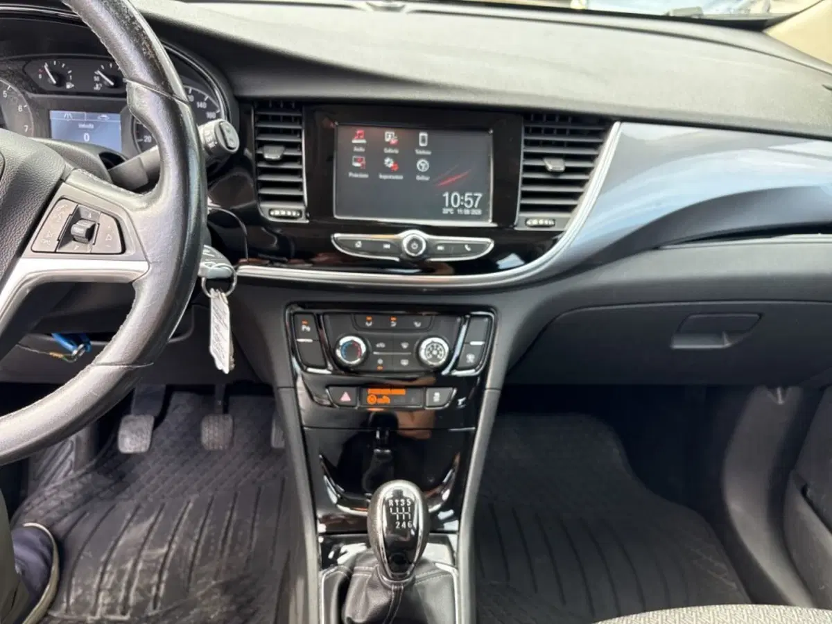 Opel Mokka usata a Foggia (17)