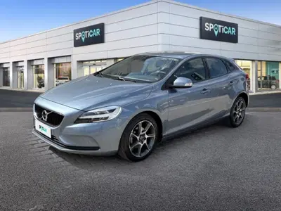 Volvo V40 D2 Kinetic N1 del 2017 usata a Foggia
