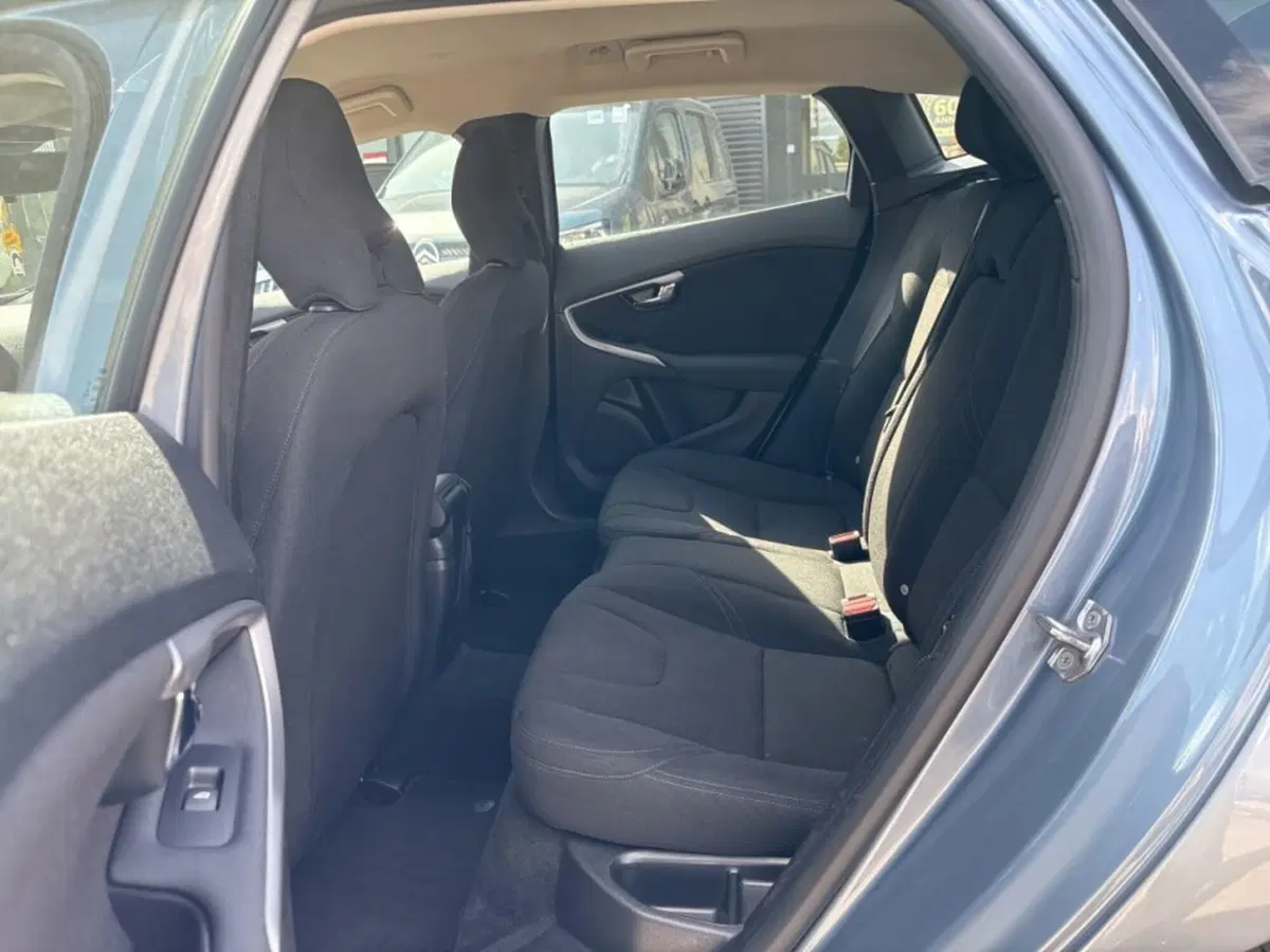 Volvo V40 usata a Foggia (16)