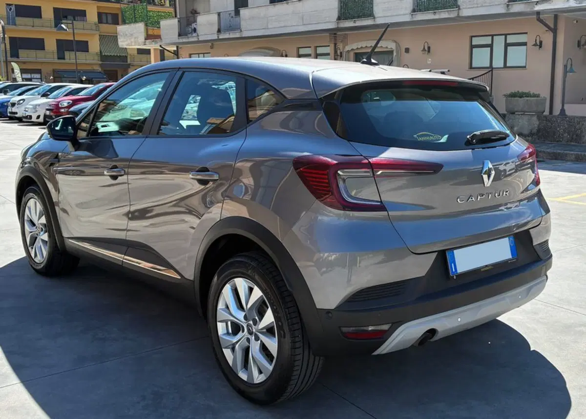 Renault Captur usata a Frosinone (4)
