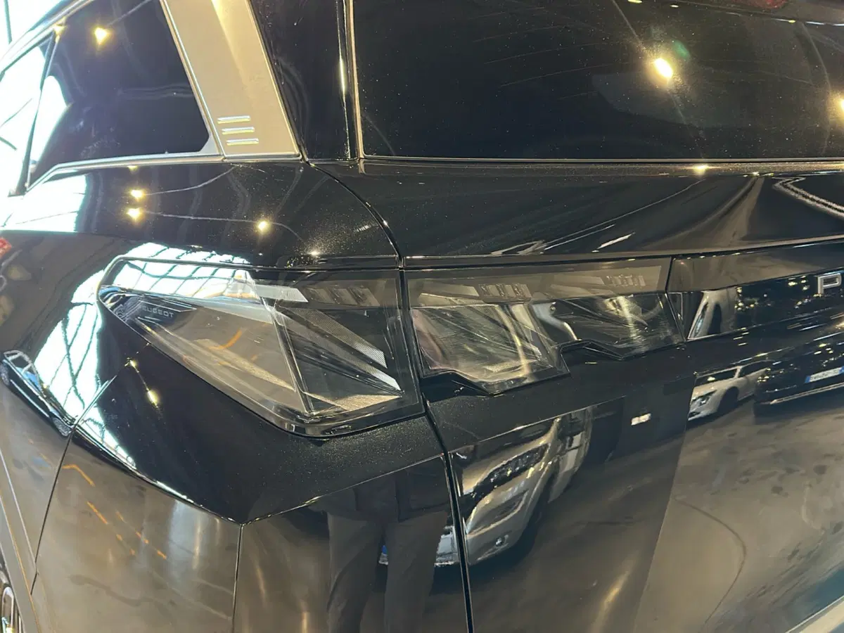 Peugeot 5008 usata a Vicenza (11)