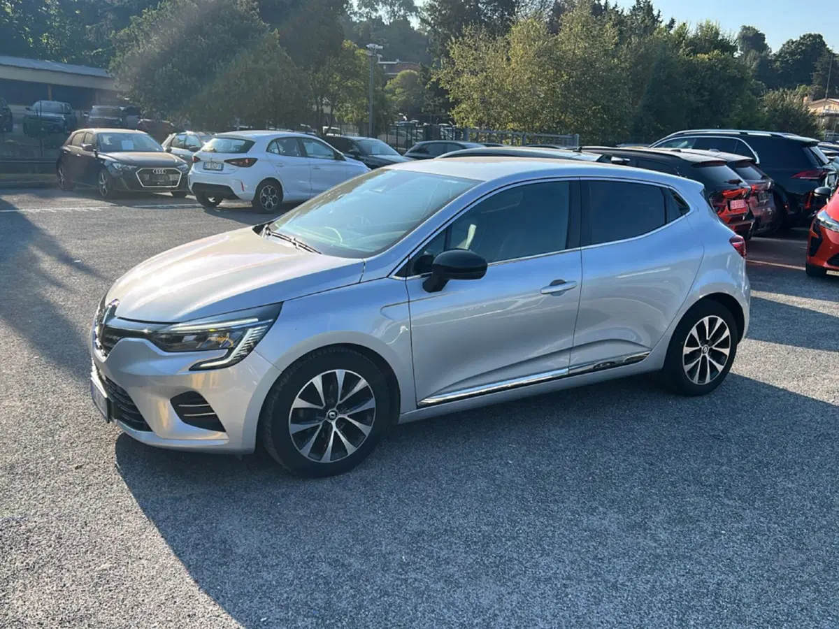 Renault Clio usata a Latina (8)